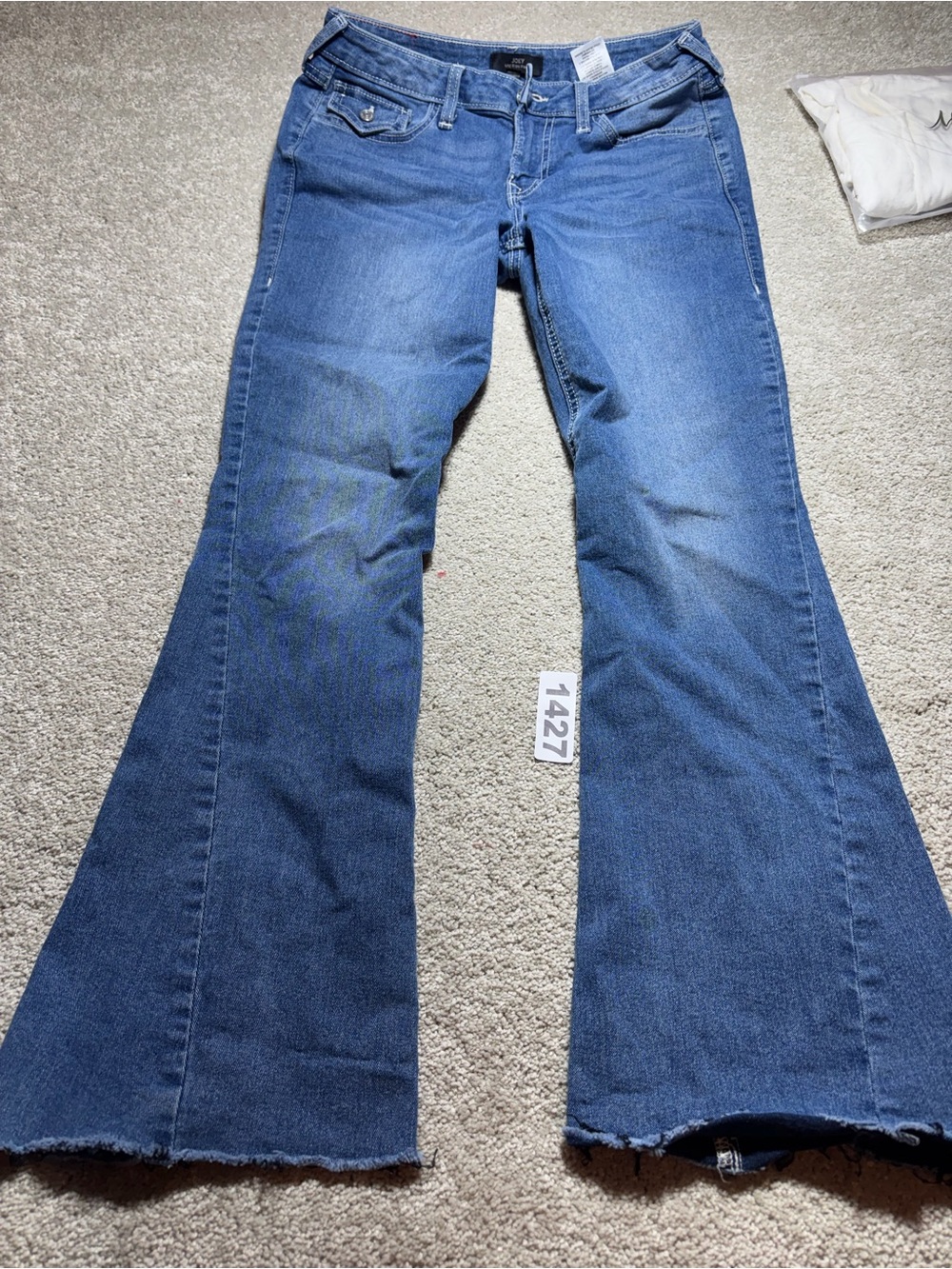 True religion women’s mid rise flare sz 29 denim jeans
